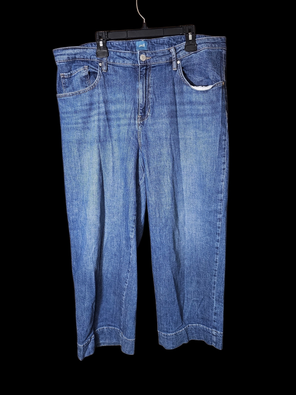 Women's Wide Leg Jeans in Medium Blue Denim
